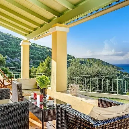 Villa Sleeps 14 Pool Air Con Wifi Apraos