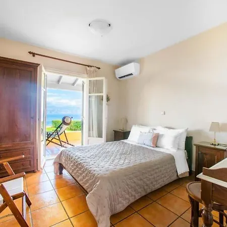 Villa Sleeps 14 Pool Air Con Wifi